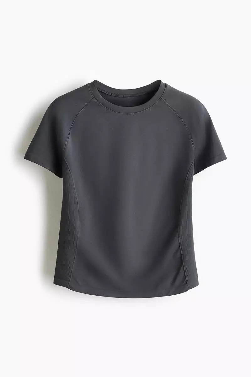 Seamless Slim Fit Sports T-shirt with DryMove™