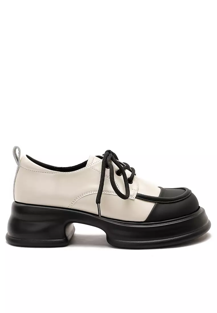 Discount on Twenty Eight Shoes  shoes - SKU: 5cm Color Matching Patent Leather Derby Shoes Te5501-5
