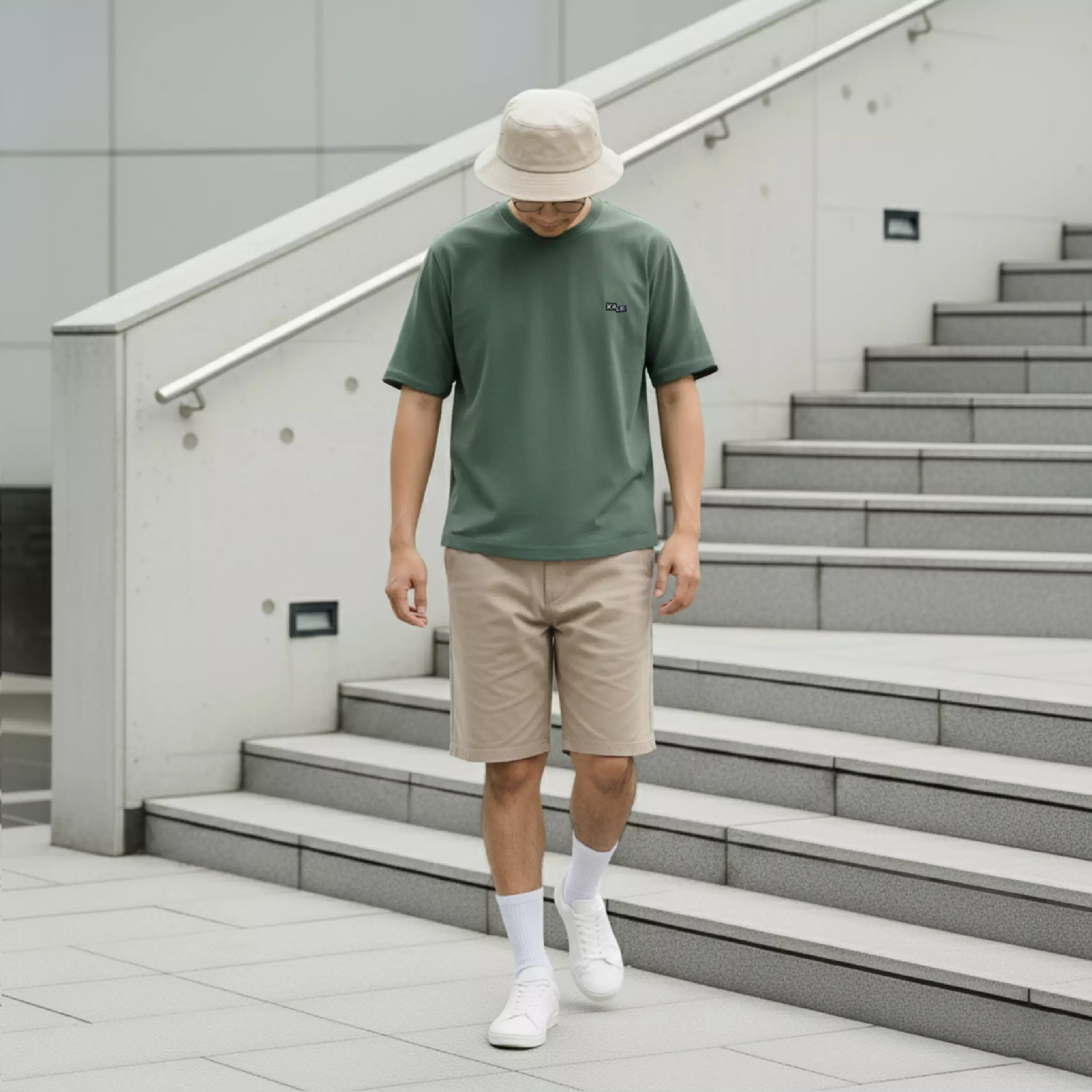 Kale PLUTO GREEN T-shirt Cotton Cloudy Boxy Fit - Kaos Korea - Atasan Kaos Pria - Kaos Basic Pria