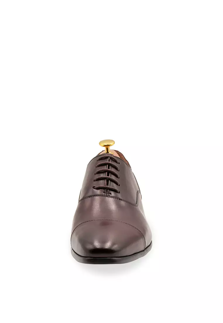 Calafate Straight Cap Burgundy Oxford
