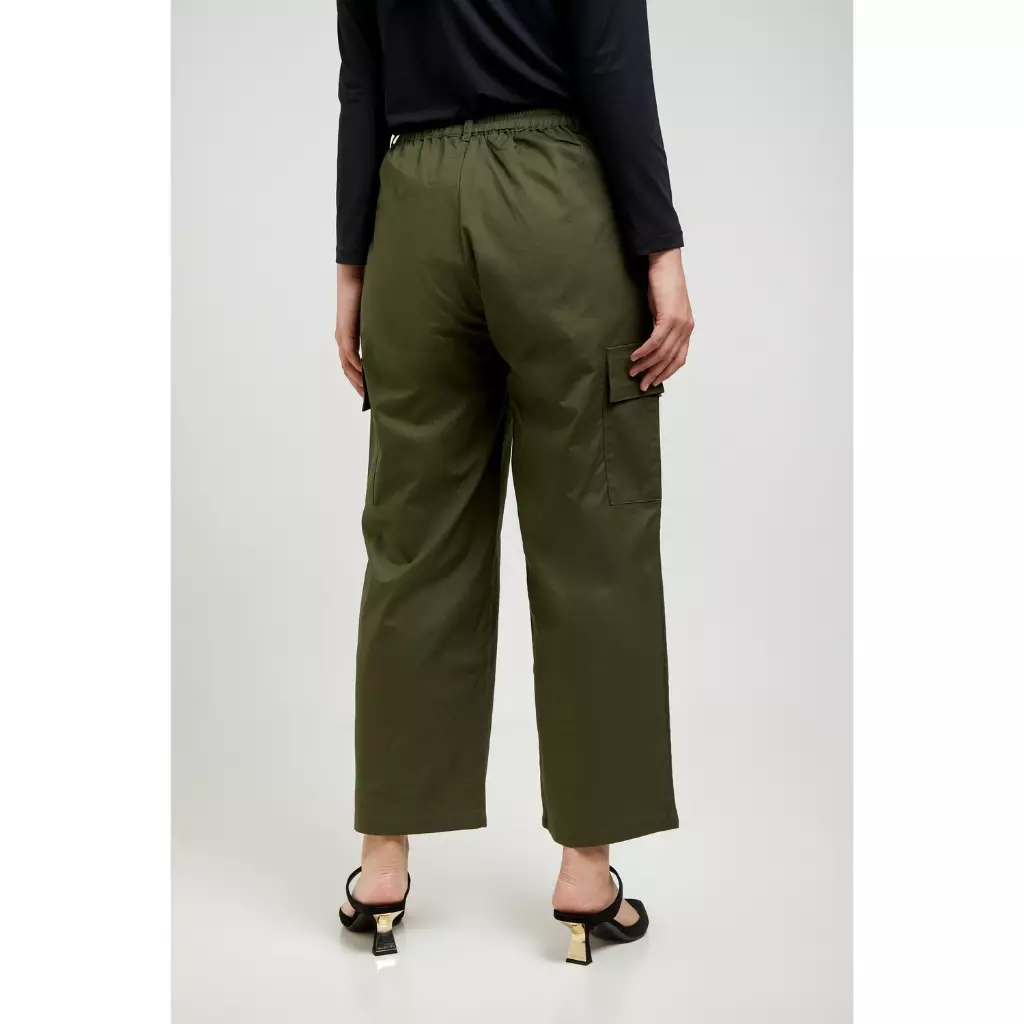 MFMW Xaviera Celana Panjang Kulot Army