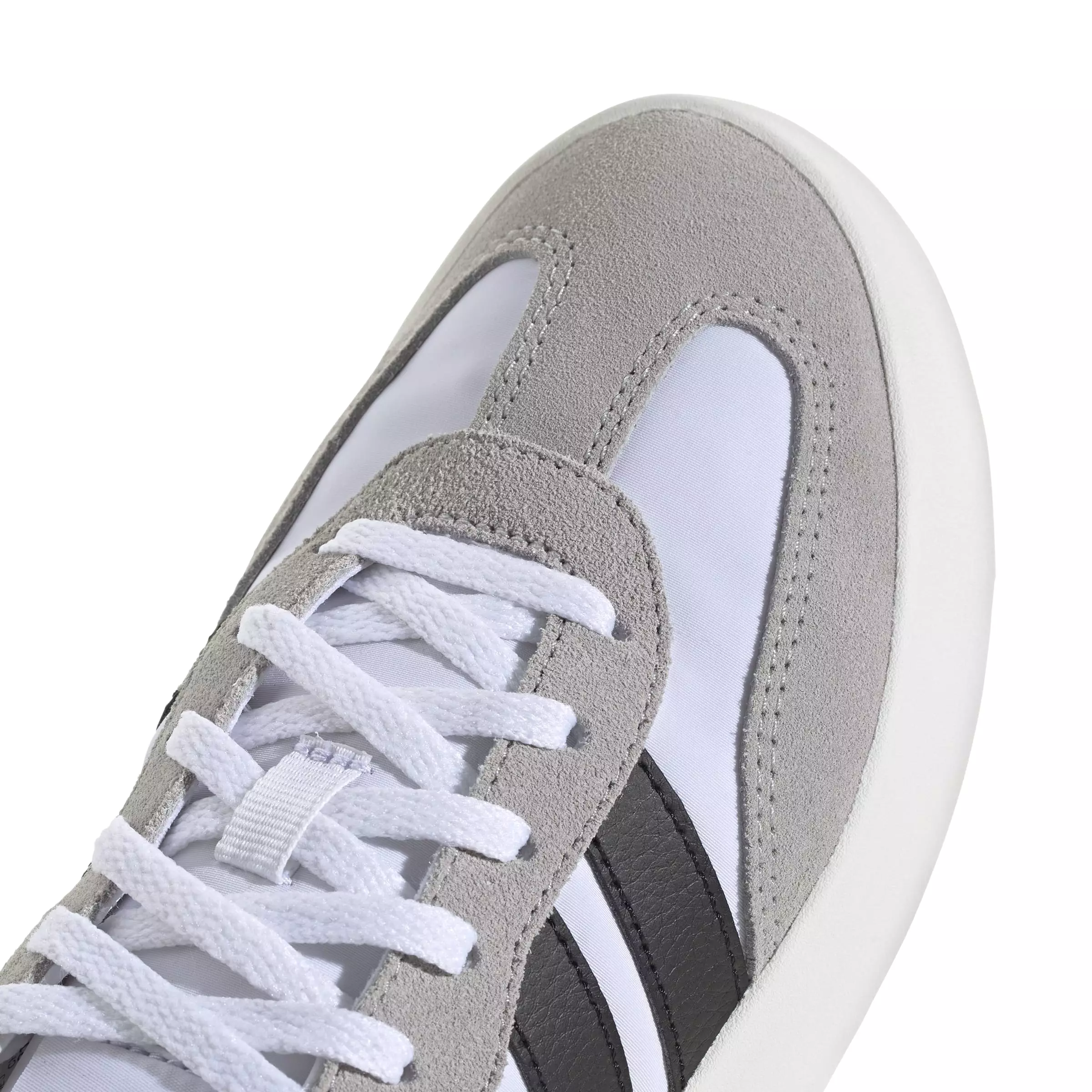 ADIDAS Barreda Decode J JQ8854 - Sepatu Anak (Putih)