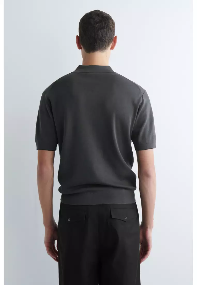 CONTRAST-TIPPED KNITTED POLO SHIRT