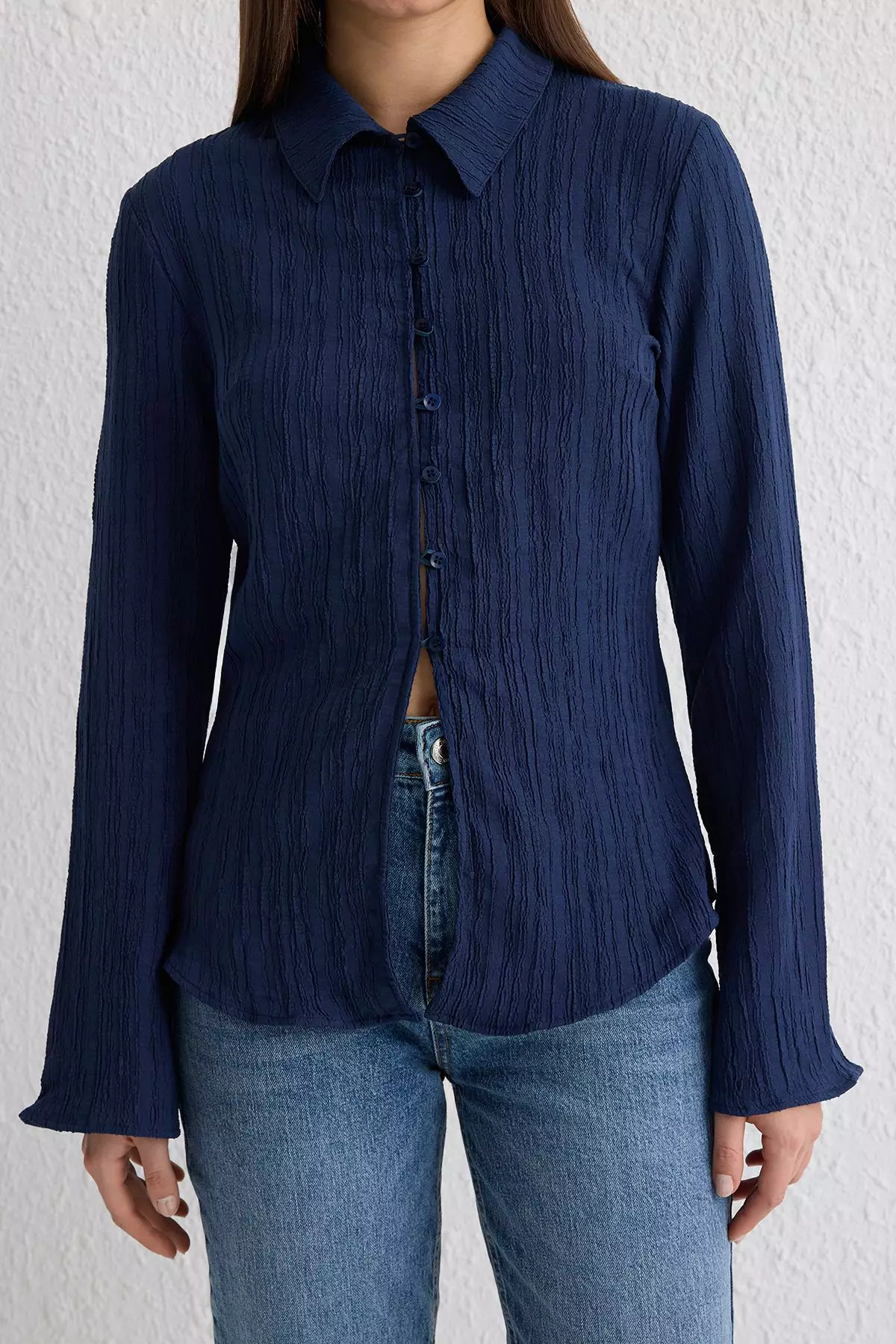 Dark Navy Textured Fitted Waist Woven Shirt TWOSS24GO00002