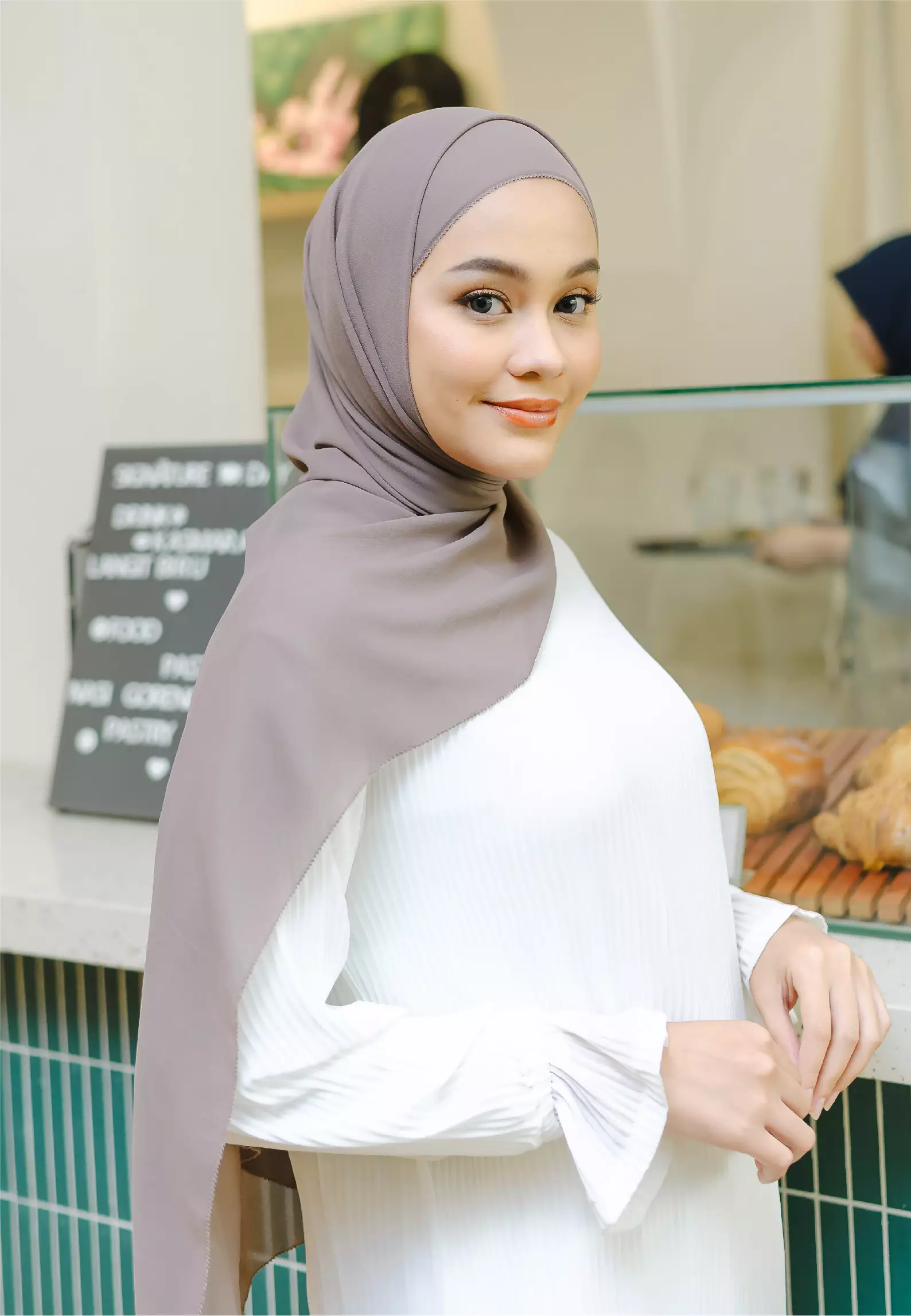 Bawal Eyelash Shawl Dark Choco