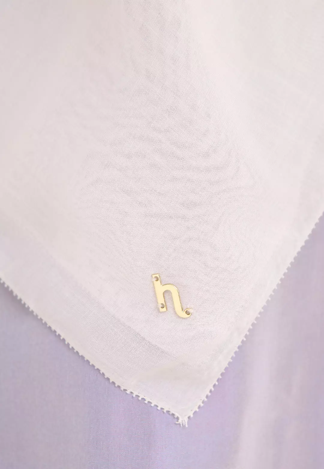 HijabChic Zelda Cream Scarf - Kerudung Paris Premium Polos Segi Empat Tegak Eyelash Emblem