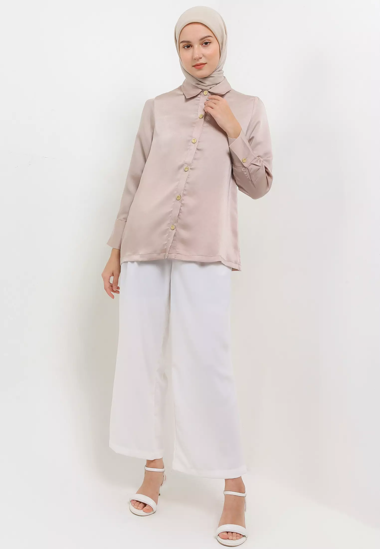 MFMW Aiko Atasan Blouse Satin Dark Brown