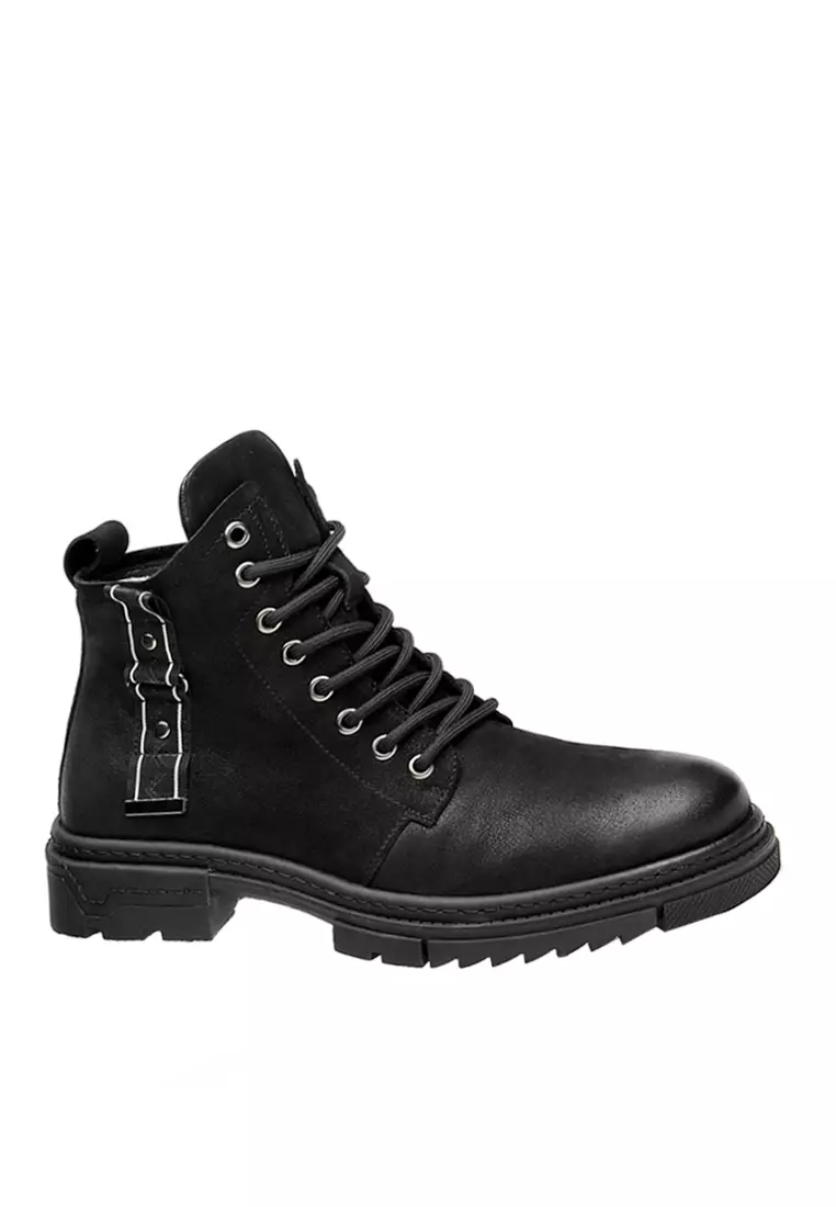 Discount on Twenty Eight Shoes  shoes - SKU: VANSA Trendy Cow Leather High-top Cargo Boots VSM-B20750