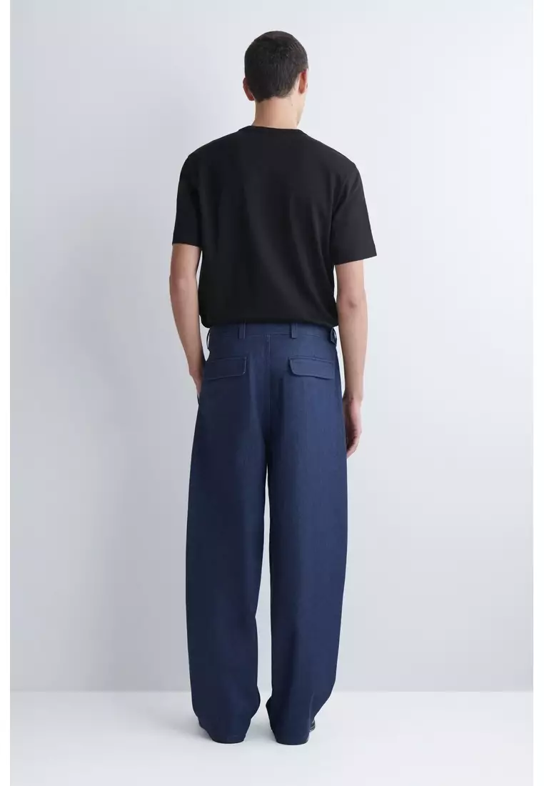 BELTED DENIM RELAXED-FIT BARREL-LEG TROUSERS