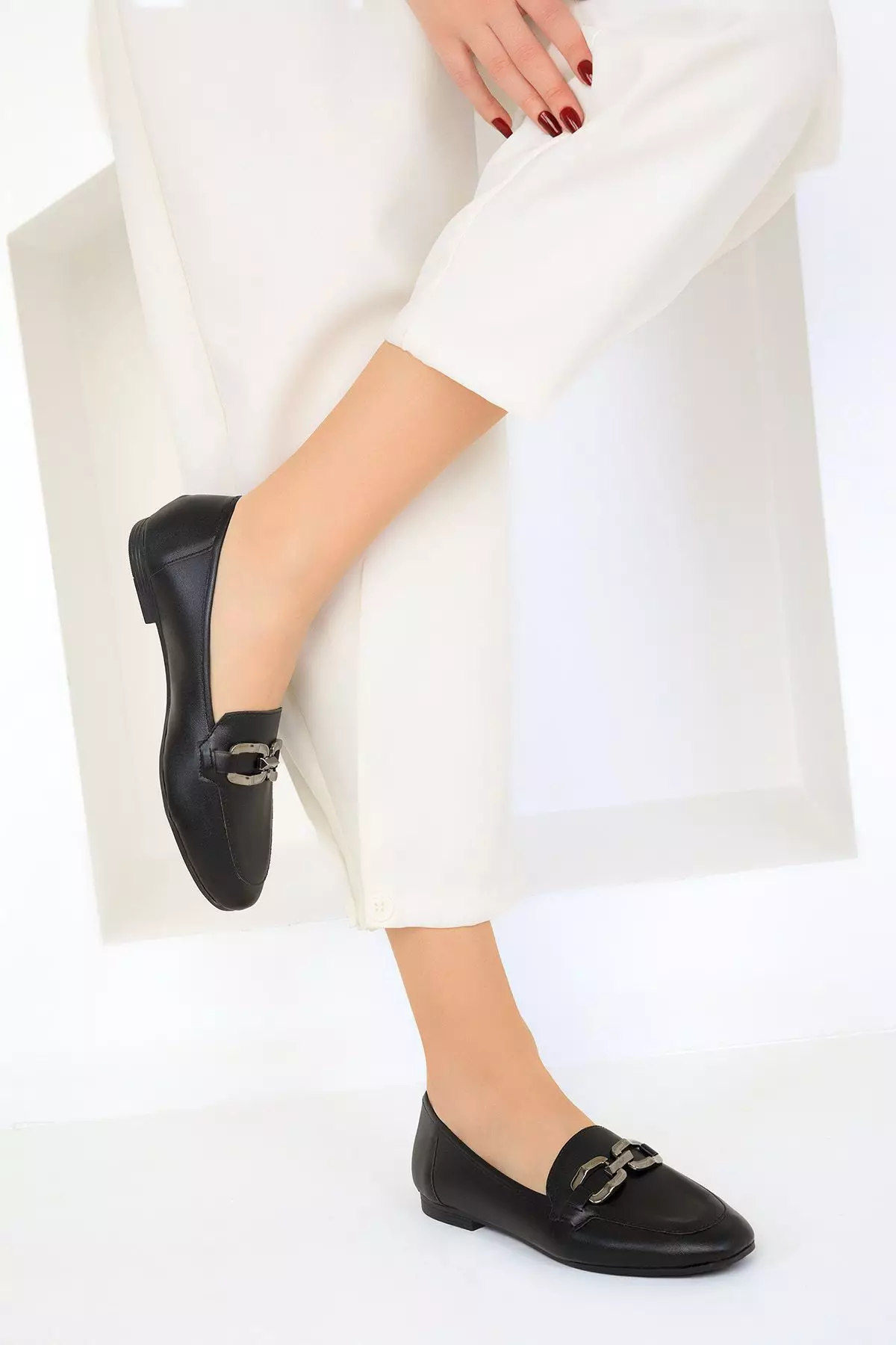 Discount on Soho  shoes - SKU: Faux Leather Flats with Accessory Detail