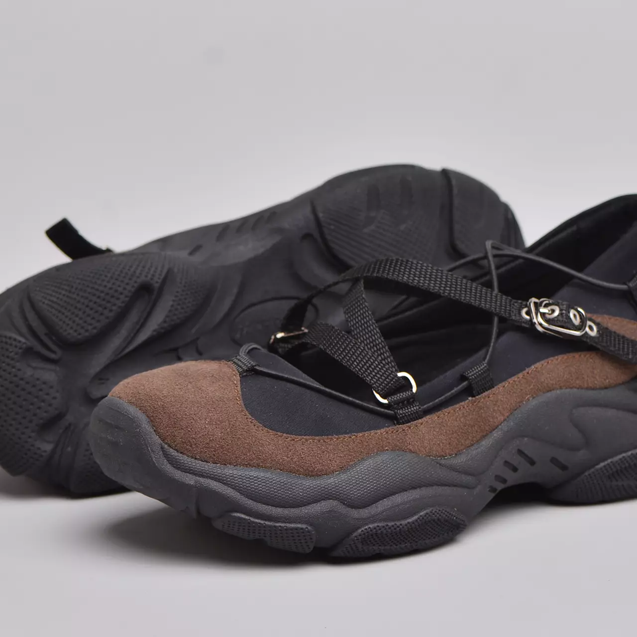 Zeeva Sneakers Brown