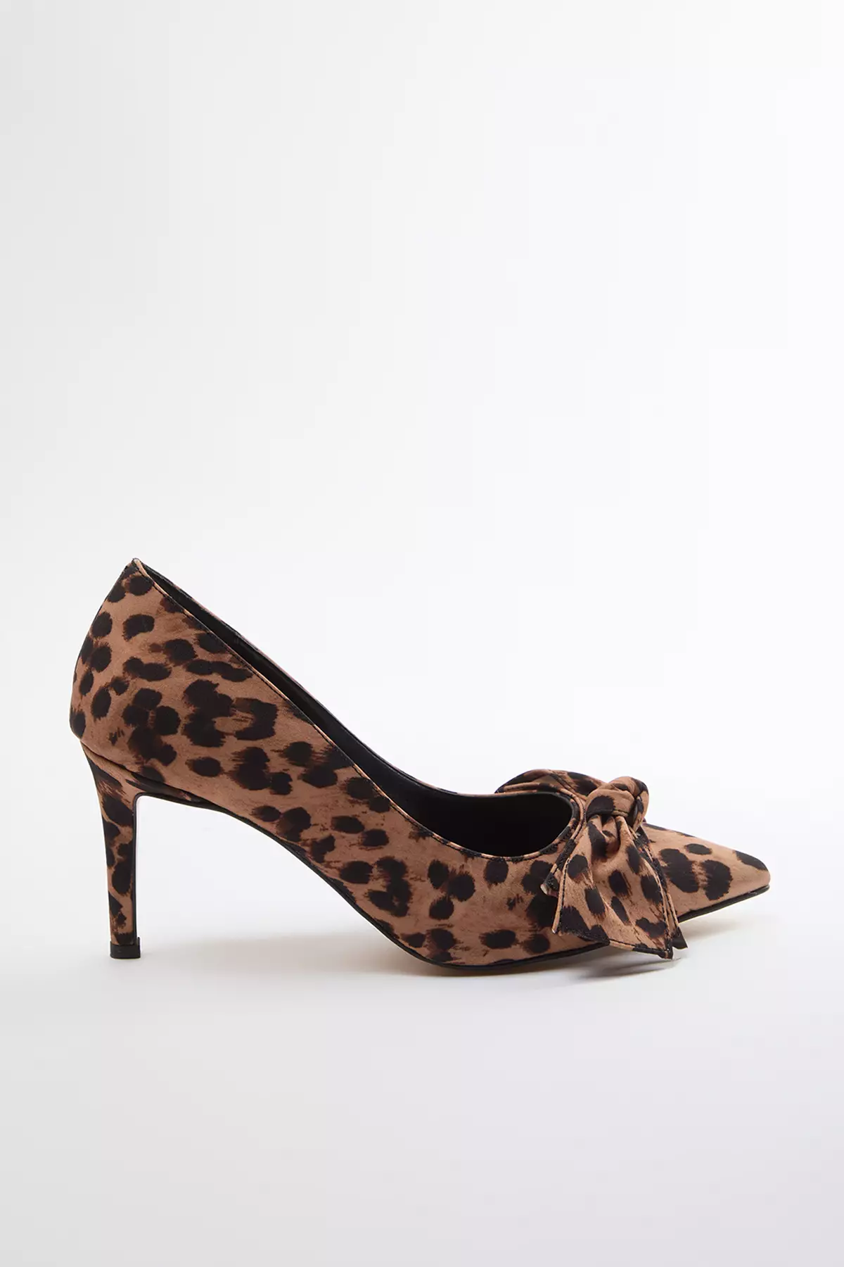 Leopard Patterned Bow Detail Pump Heels