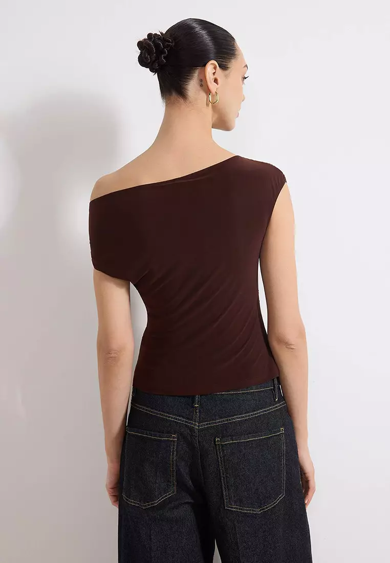 Buy Trendyol Asymmetric Neckline Accessory Blouse 2026 Online | ZALORA ...