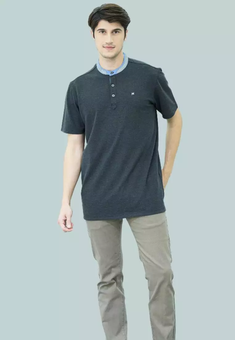 Johnwin - Kaos Henley - Kaos Lengan Pendek - Hitam - APS.630.M356E.01.C-S/S