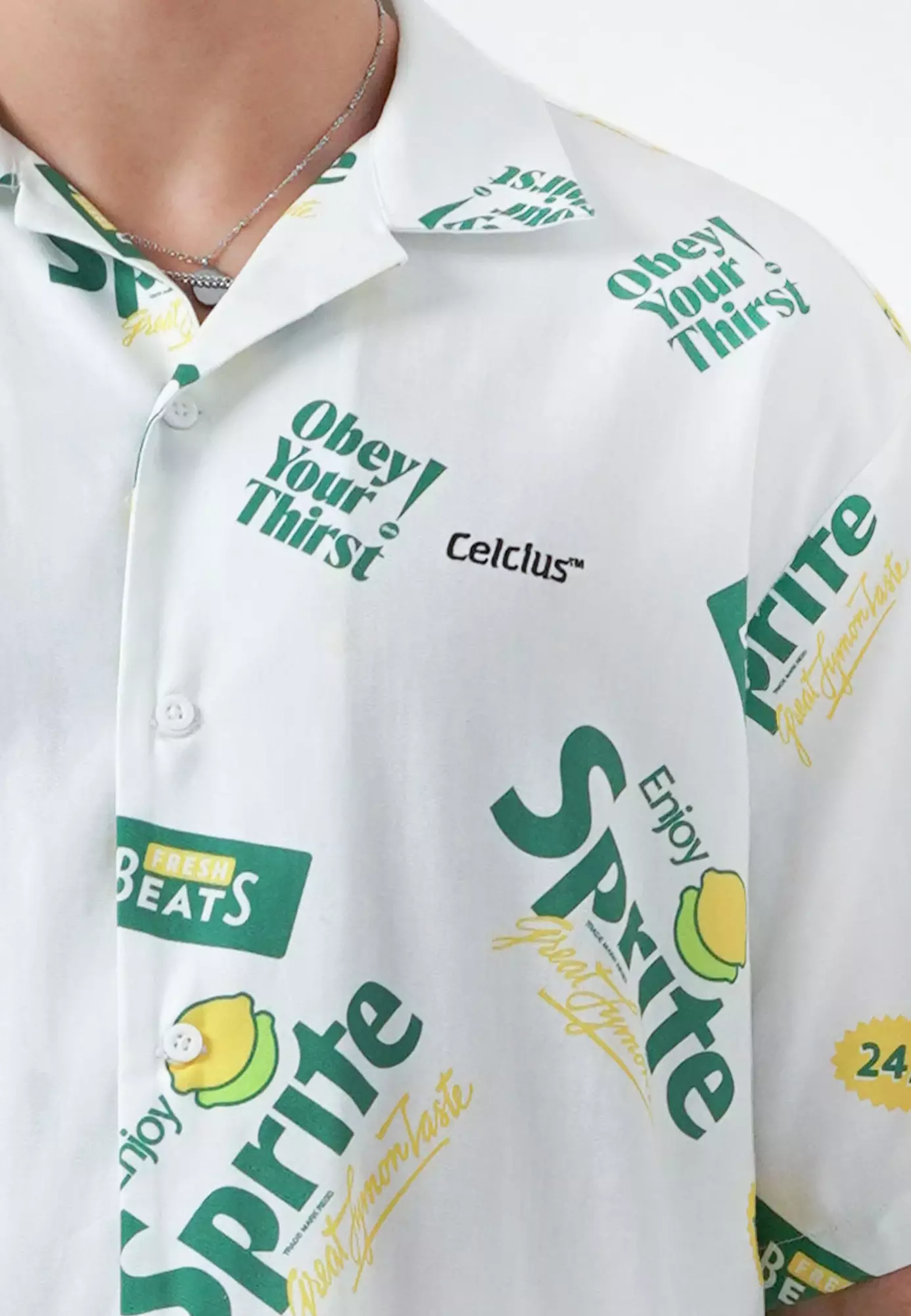 CELCIUS Sprite Kemeja Lengan Pendek L03000476C Putih