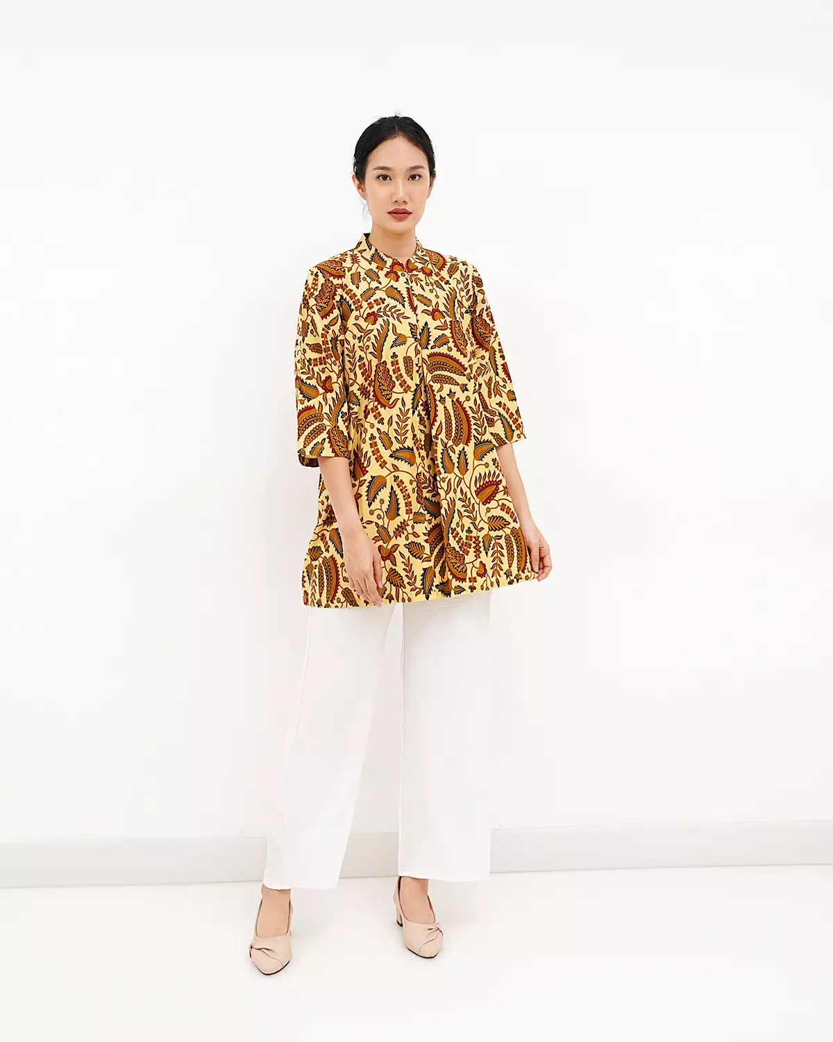 Blouse Lengan Pendek Motif Pisang Wulan