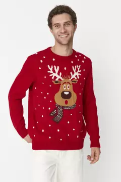Buy Trendyol Men s Red Regular Fit Crewneck Deer Pattern Christmas