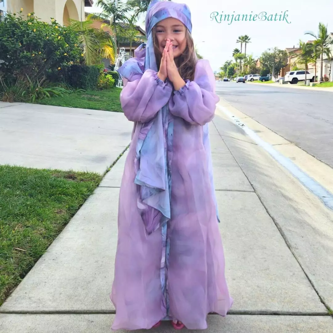 Rinjanie x Senorita - Kids Wear - Gamis anak kekinian - Gamis anak set hijab - Hari Raya 2025 - Creme Brulee