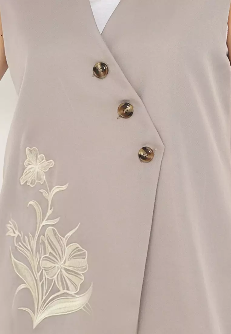 Vest Asymetrical With Floral Embroidery In Mocca By Brilliant Girl Warna MOCCA