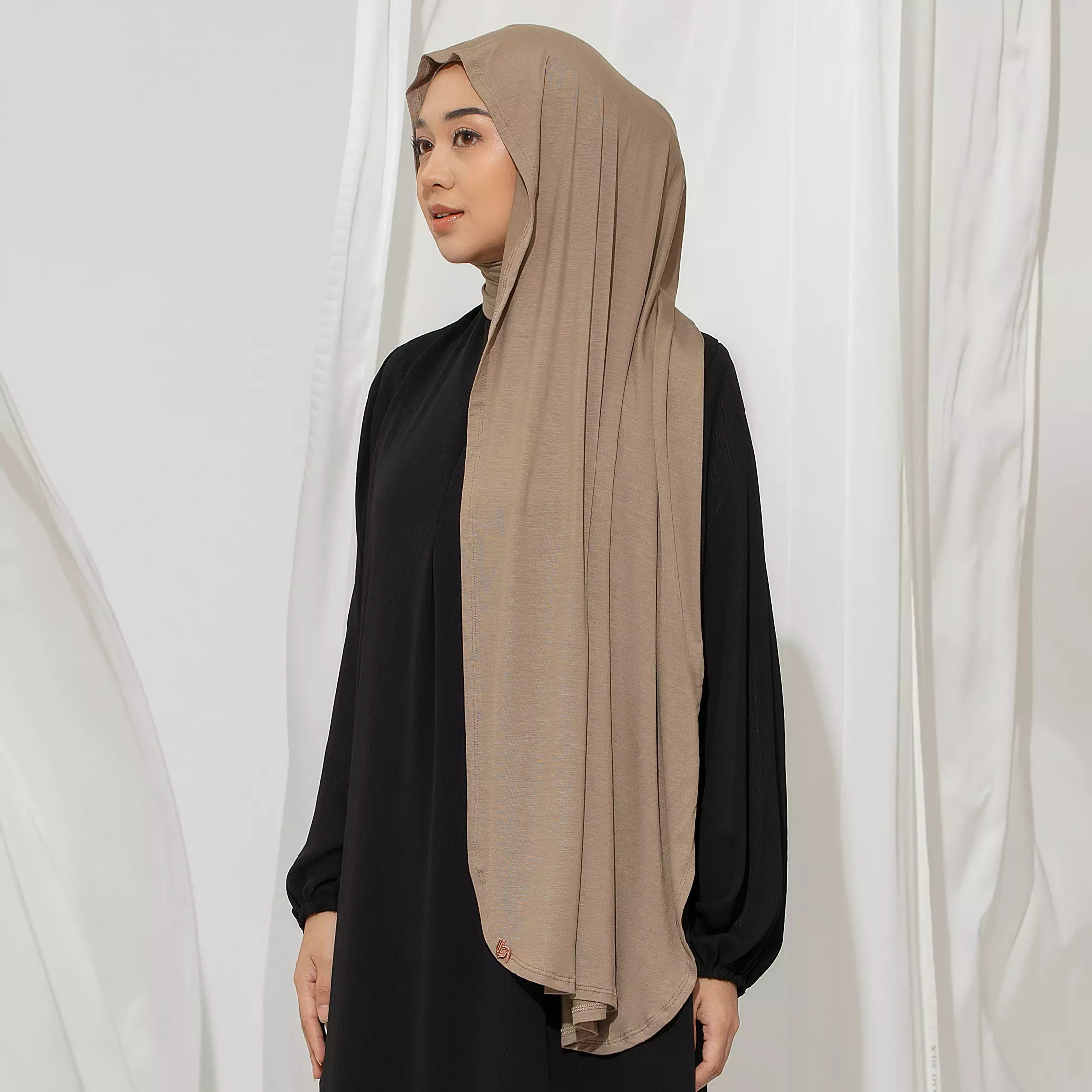 Ten Shawl Taupe (Tencel Curved Pashmina Special Anniversary Collections)