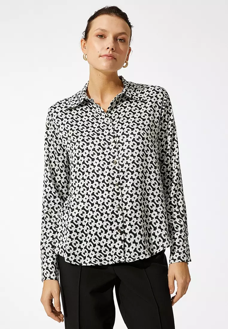Chain Print Collared Relaxed Shirt