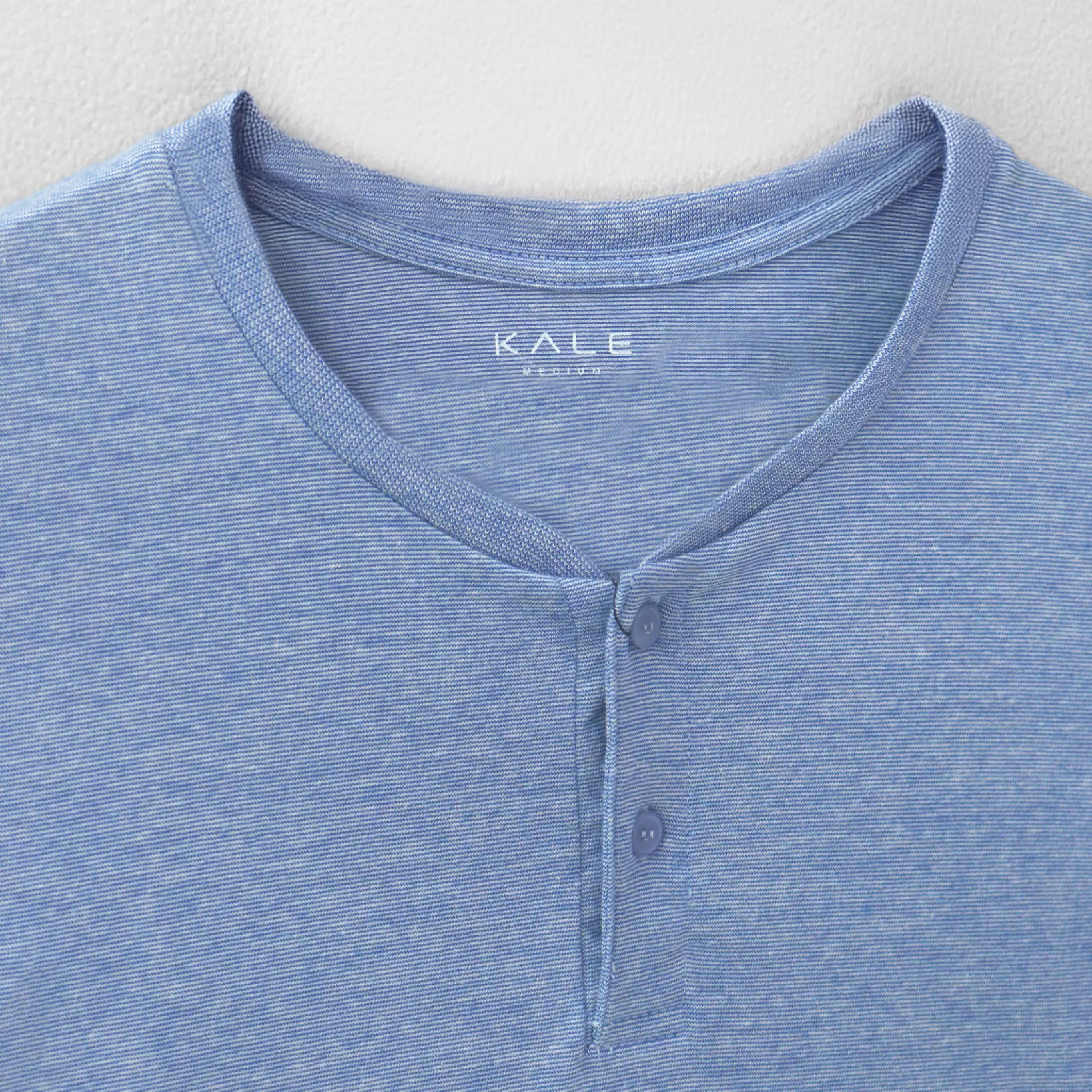 Kale Austin Blue / T-Shirt Kancing Polos Lengan Pendek / Unisex Casual