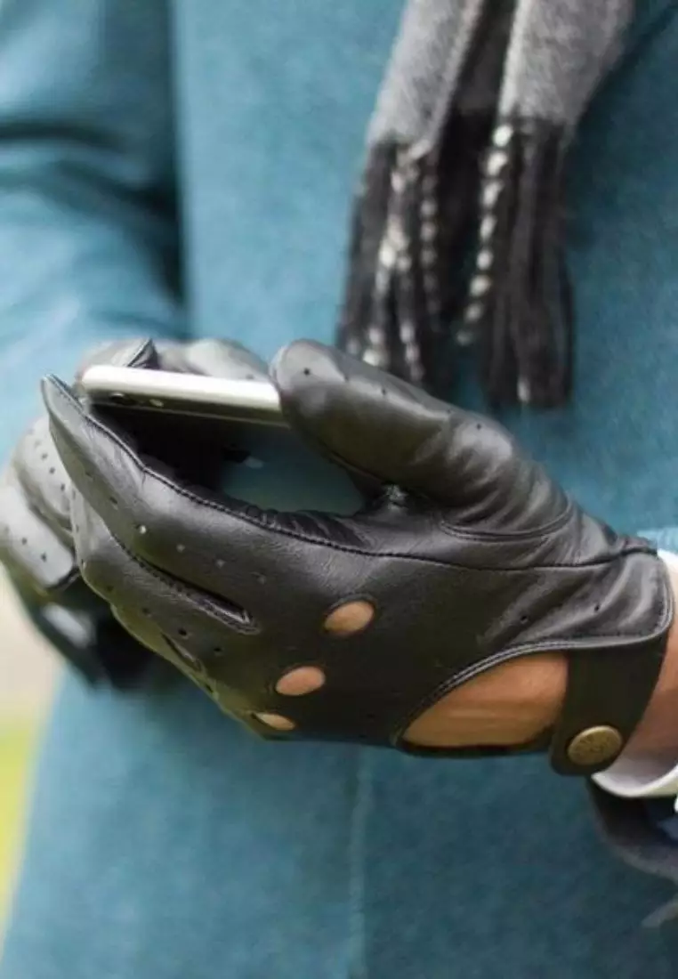 Buy DENTS Silverstone Touchscreen Driving Gloves in Black 2025