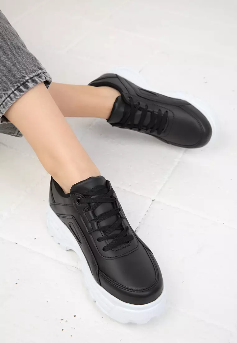 Casual Sneakers