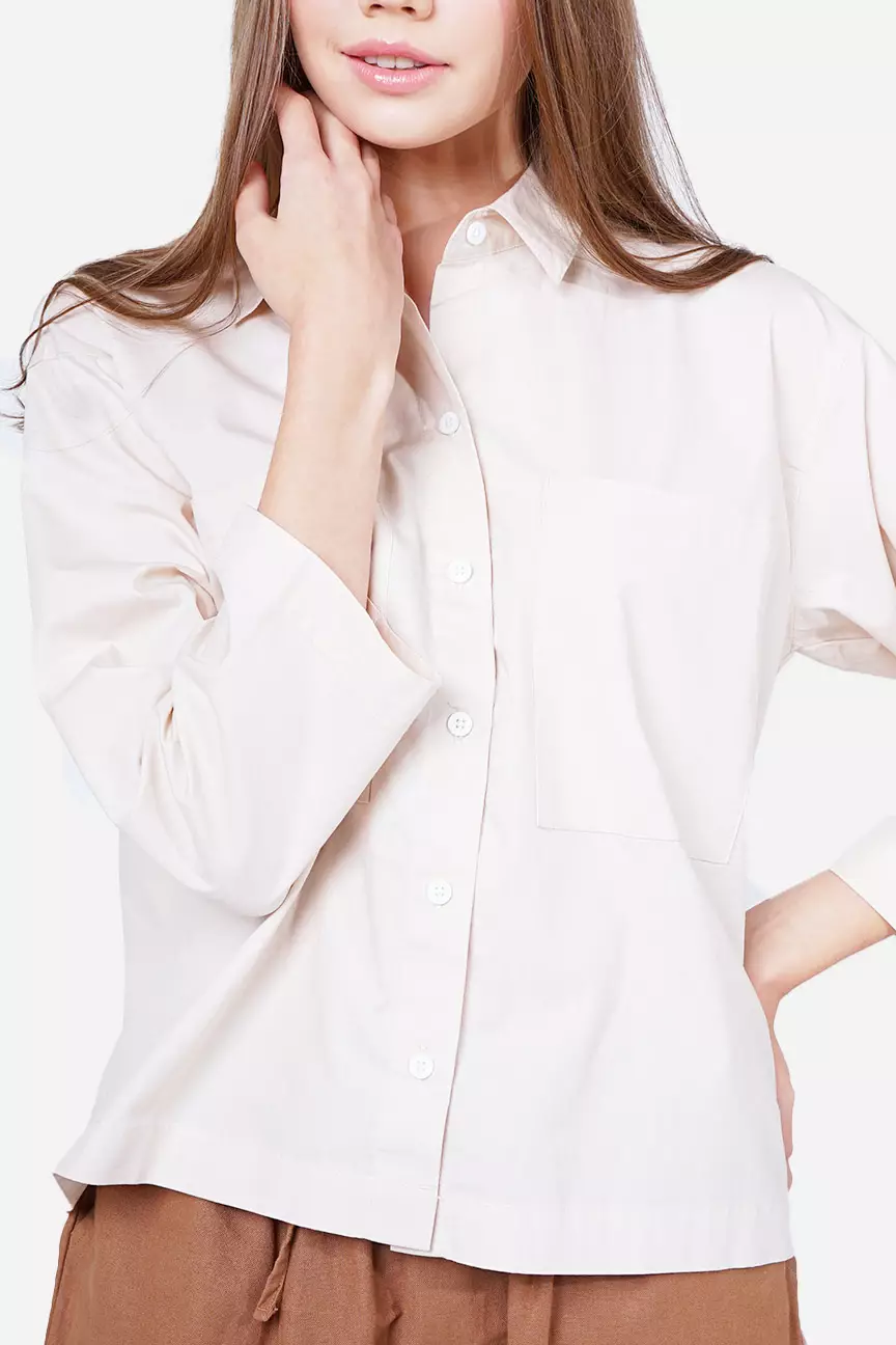 Kemeja Wanita Beckie Ecru Cream