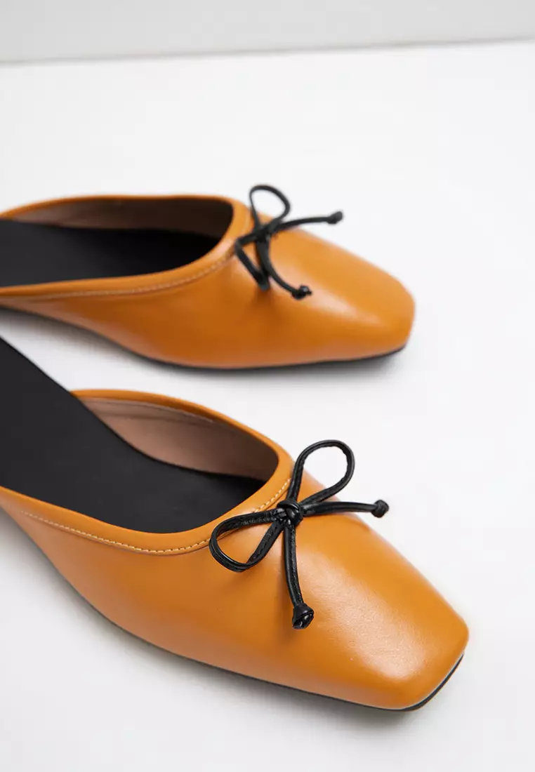 Sofia Celista Bow Mules Tan