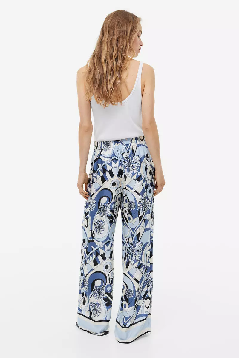 Wide trousers