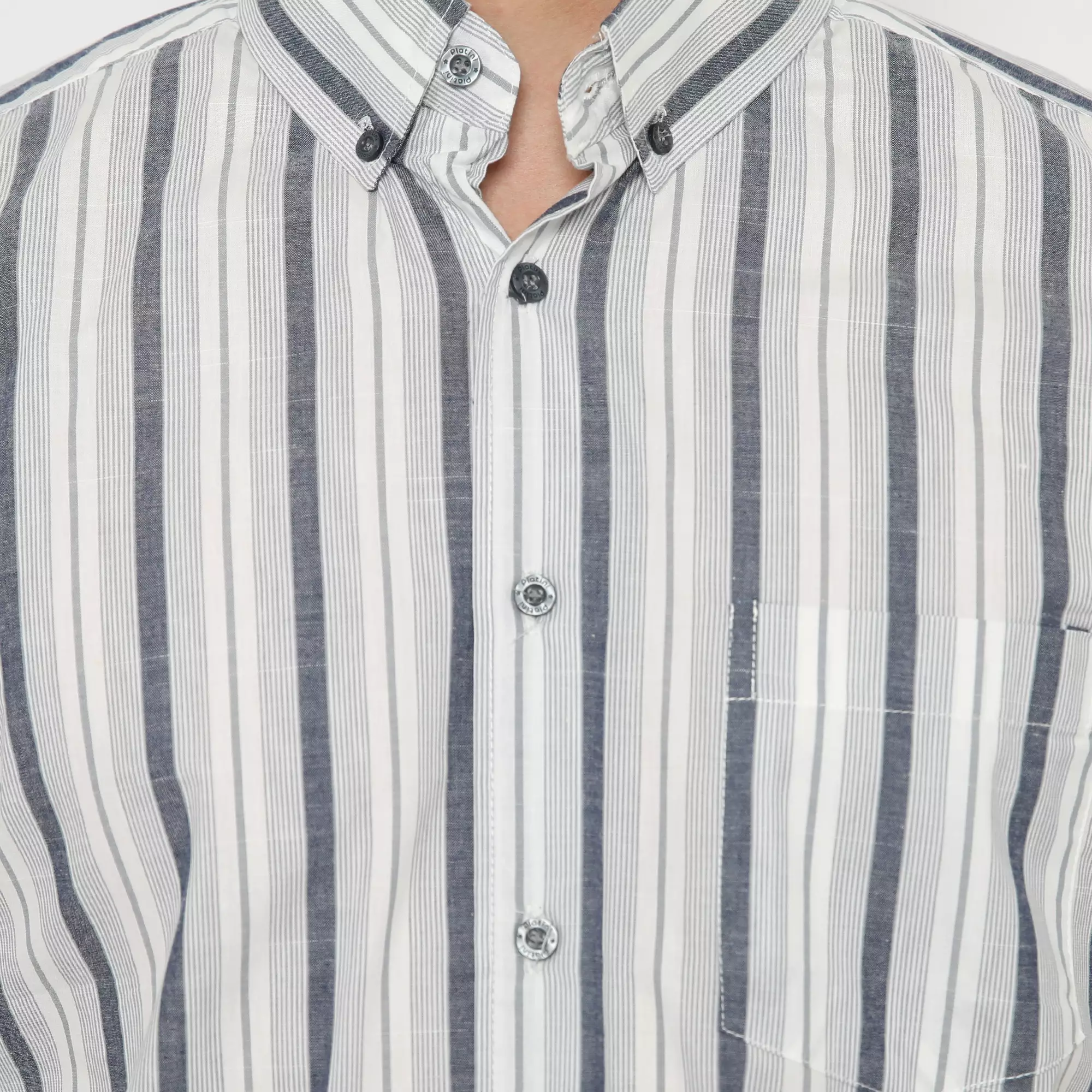 Platini Kemeja Motif Salur Pria Lengan Pendek Katun Yarndyed Abu 73301