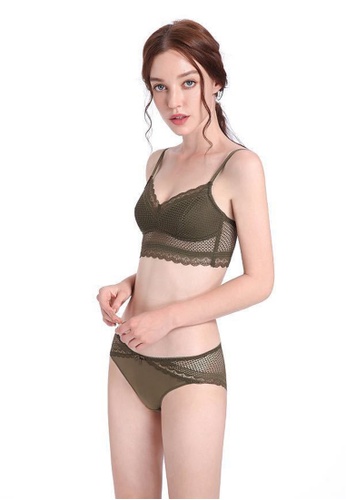 national Napier apparat Buy ZITIQUE Women's Sexy Lace Lingerie Set (Bra And Underwear) - Green  Online | ZALORA Malaysia