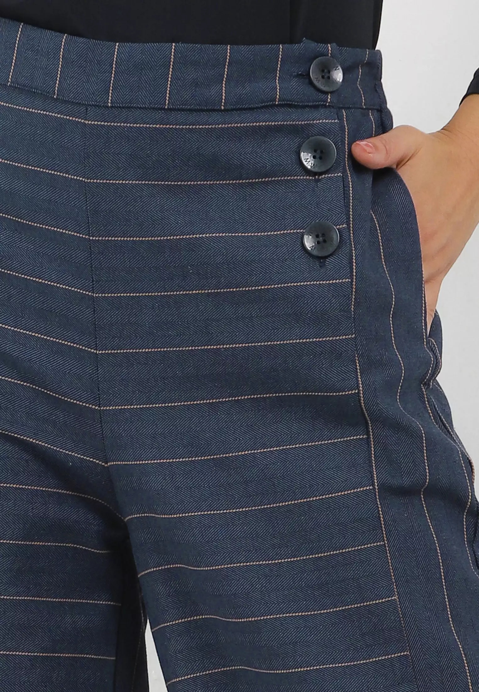 MFMW Laveya Celana Panjang Kulot Navy Motif Salur