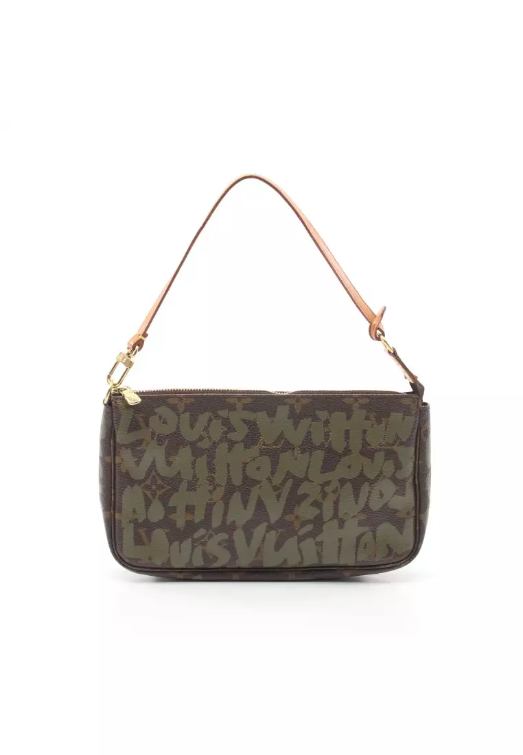 Louis Vuitton, Bags, Louis Vuitton X White Monogram Graffiti Pochette