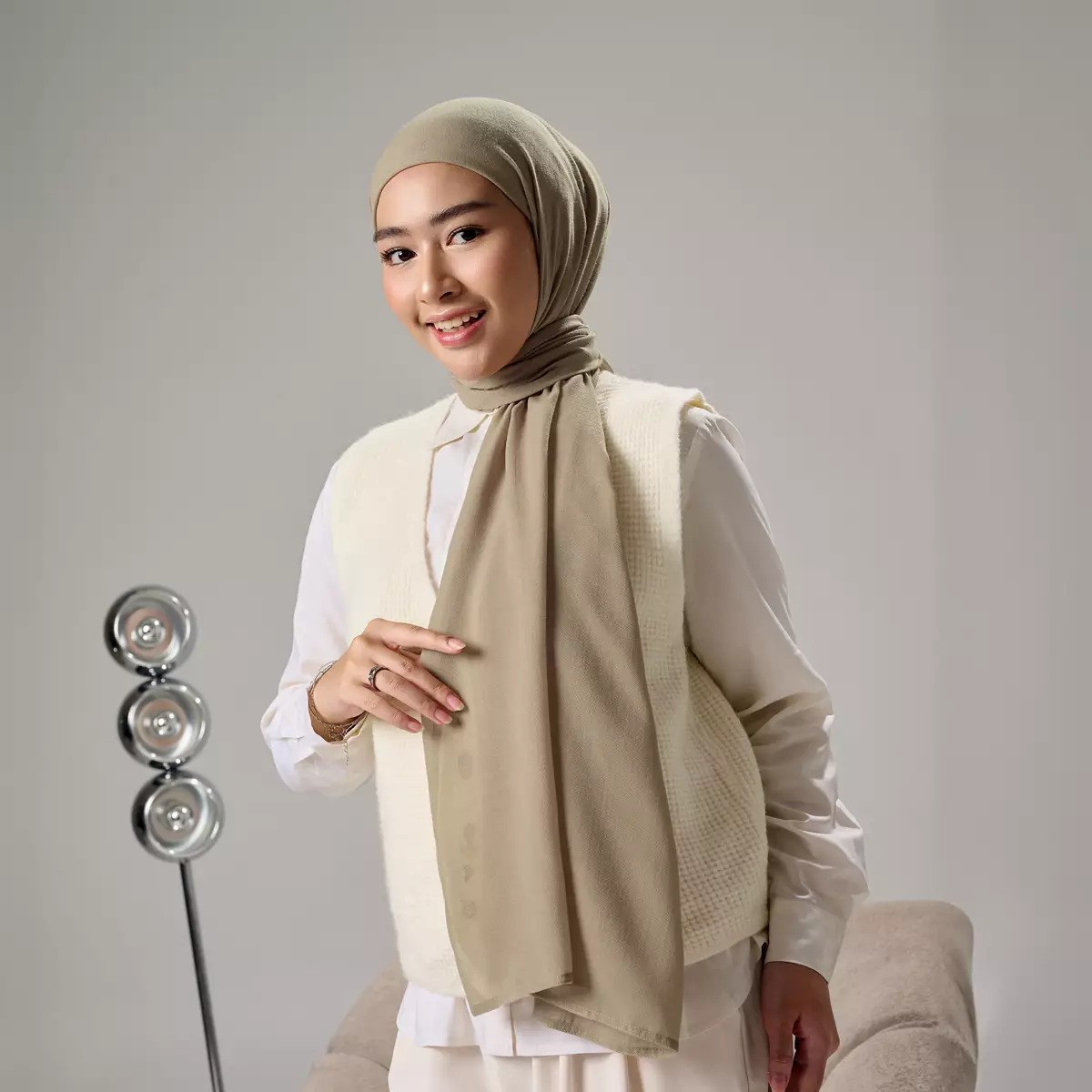 ZM Zaskia Mecca - Yona Dark Oak | Arabian Shawl Pashmina Hijab Premium