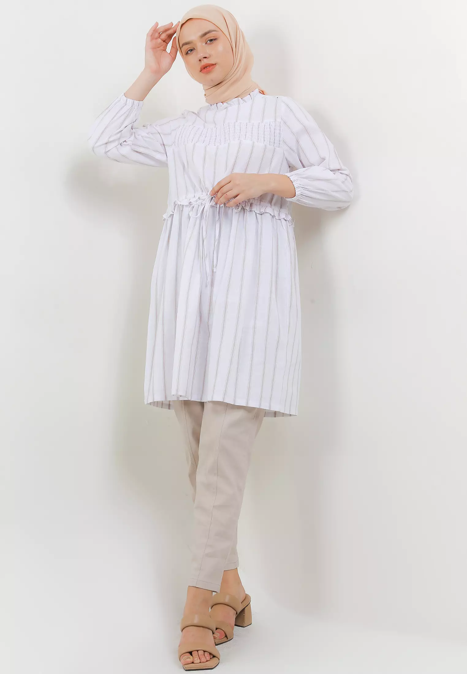 MFMW Dezeydi Tunik Khaky Motif Salur