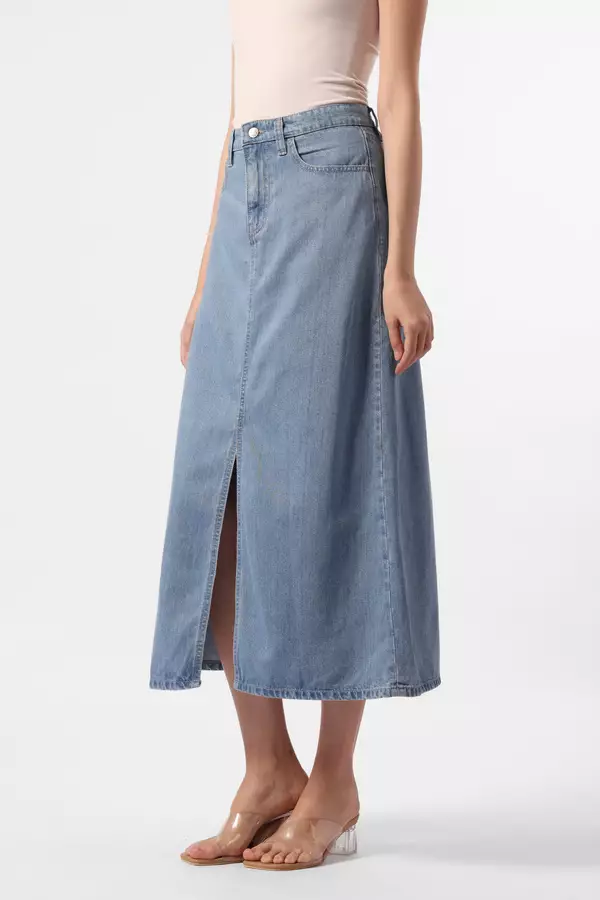 MINIMAL - Lionel - Denim Skirt With Slit - Light Blue Colour Blue_Light