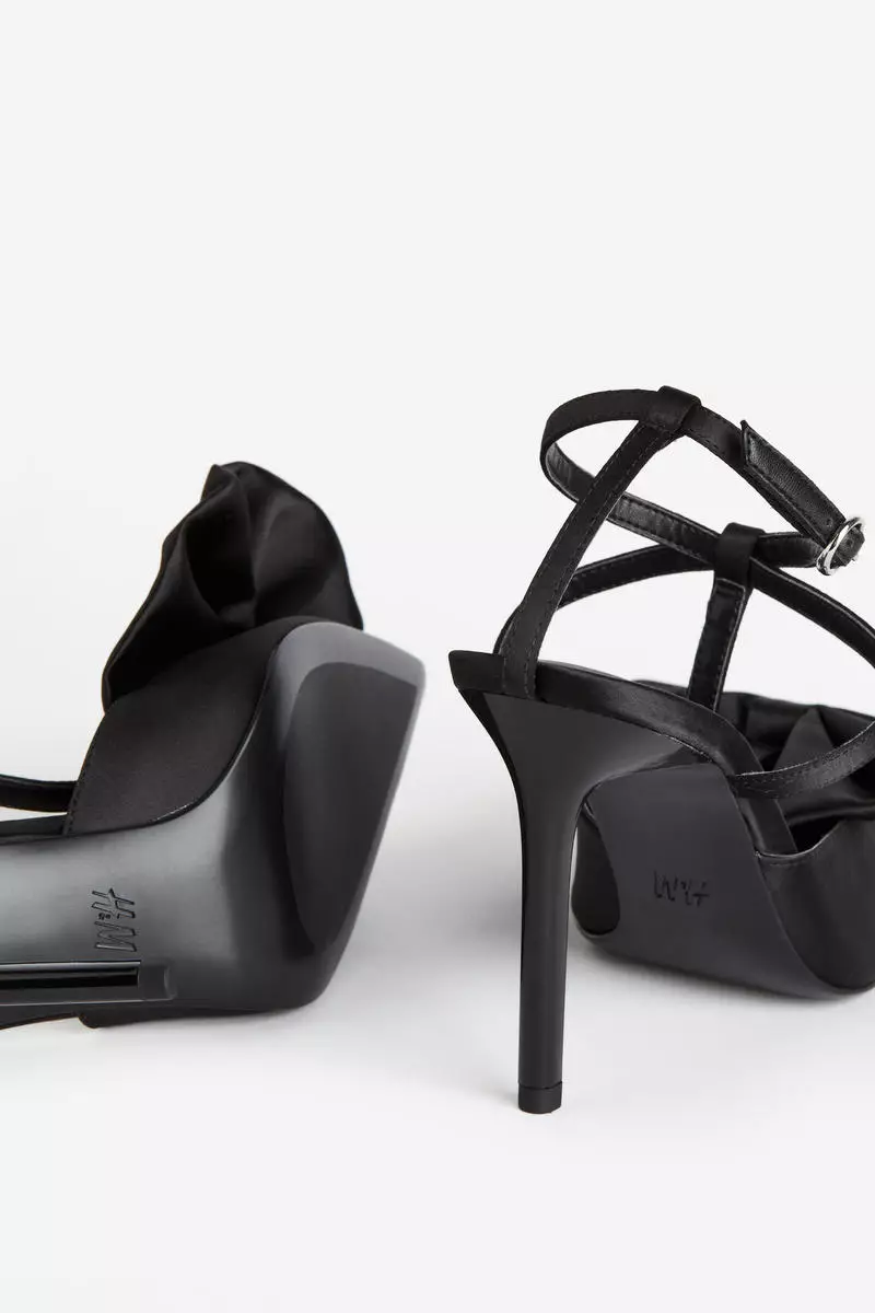 Bow-detail heels