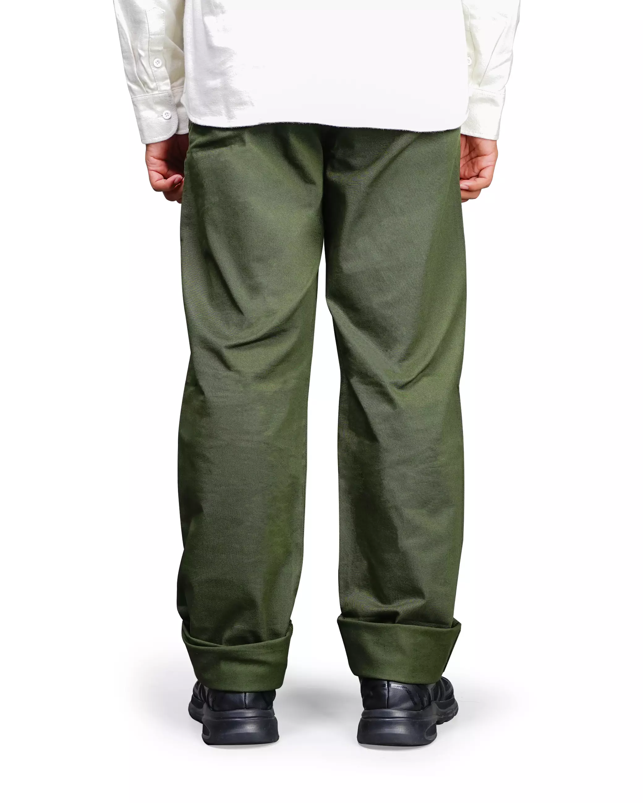 Gloaming Celana Panjang Pria Reguler Fit Green Army Polos Gloaming Original