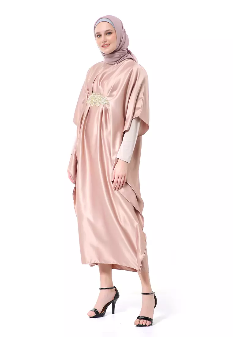 Illona Kaftan Dress Premium Fashion Muslimah Motif Polos Regular Fit - Mocha