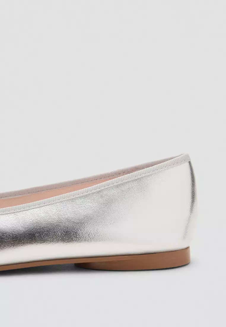 Metallic Ballet Flats With Bow