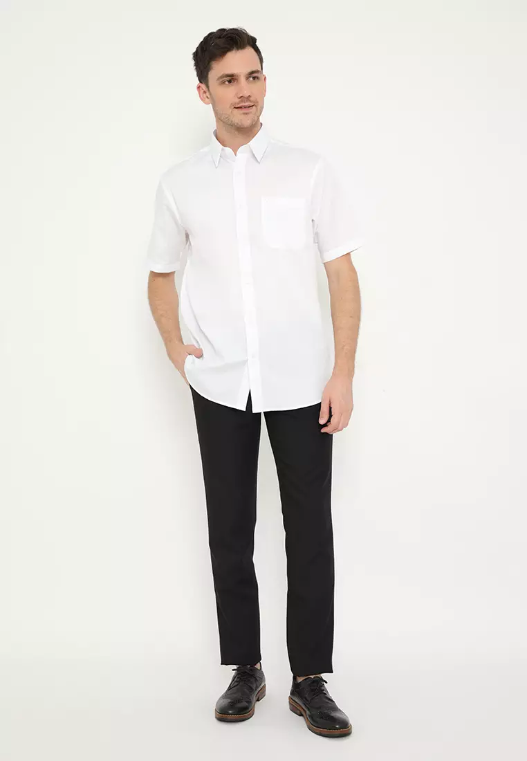 Jobb Geremy Kemeja Pria Lengan Pendek Regular Fit Putih 3