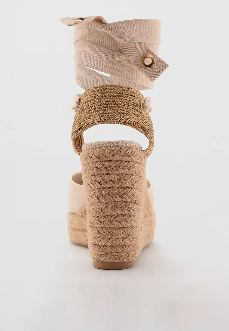 Combined Tied Wedges