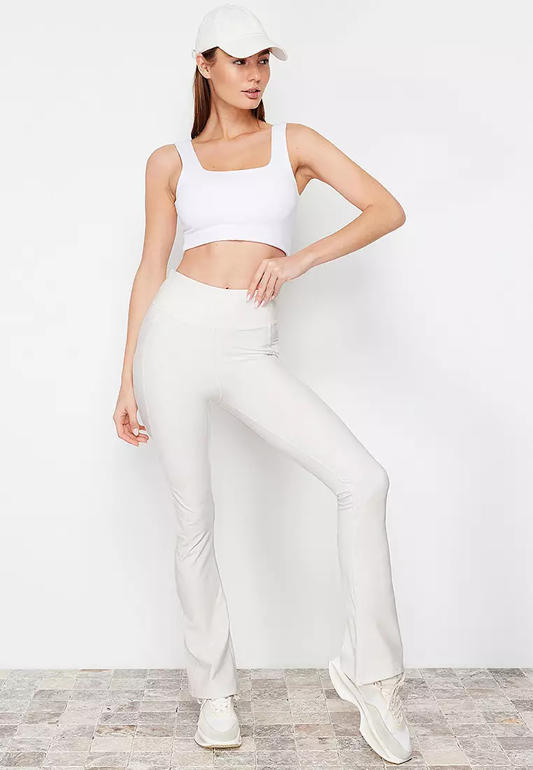 Sporty Flare Hem Pocket Leggings