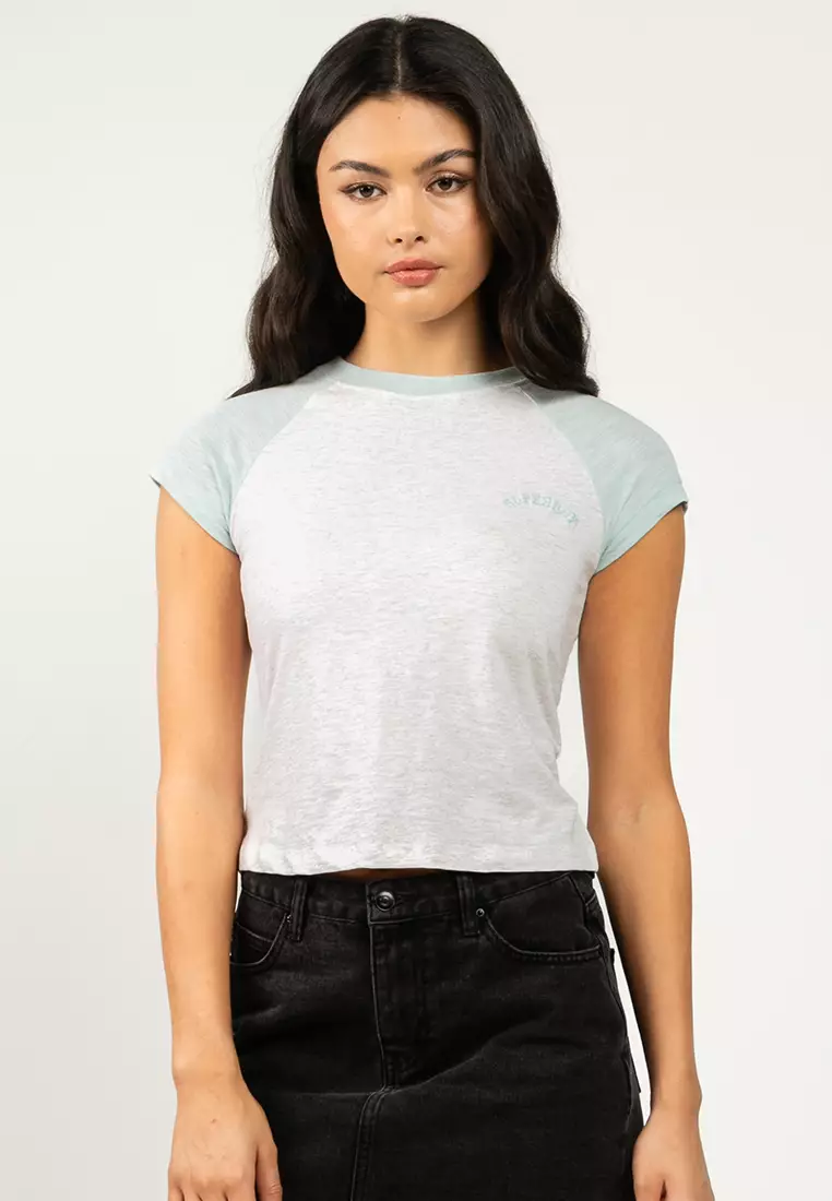 Essential Logo Raglan Slub Tee