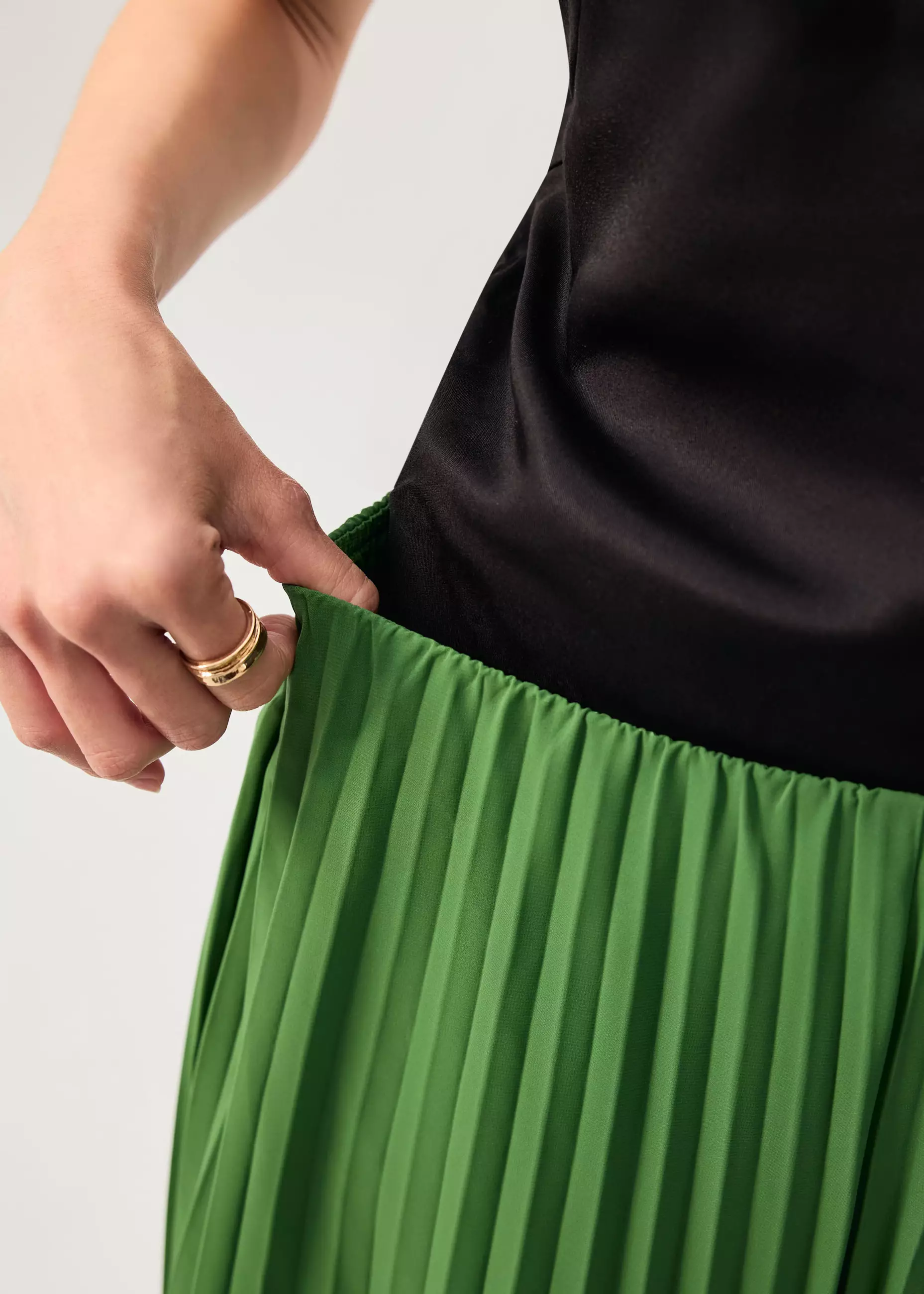 Celana Panjang Wanita - PETITE Leggy™ Wei Elastic Sunray Pleated Palazzo Pants