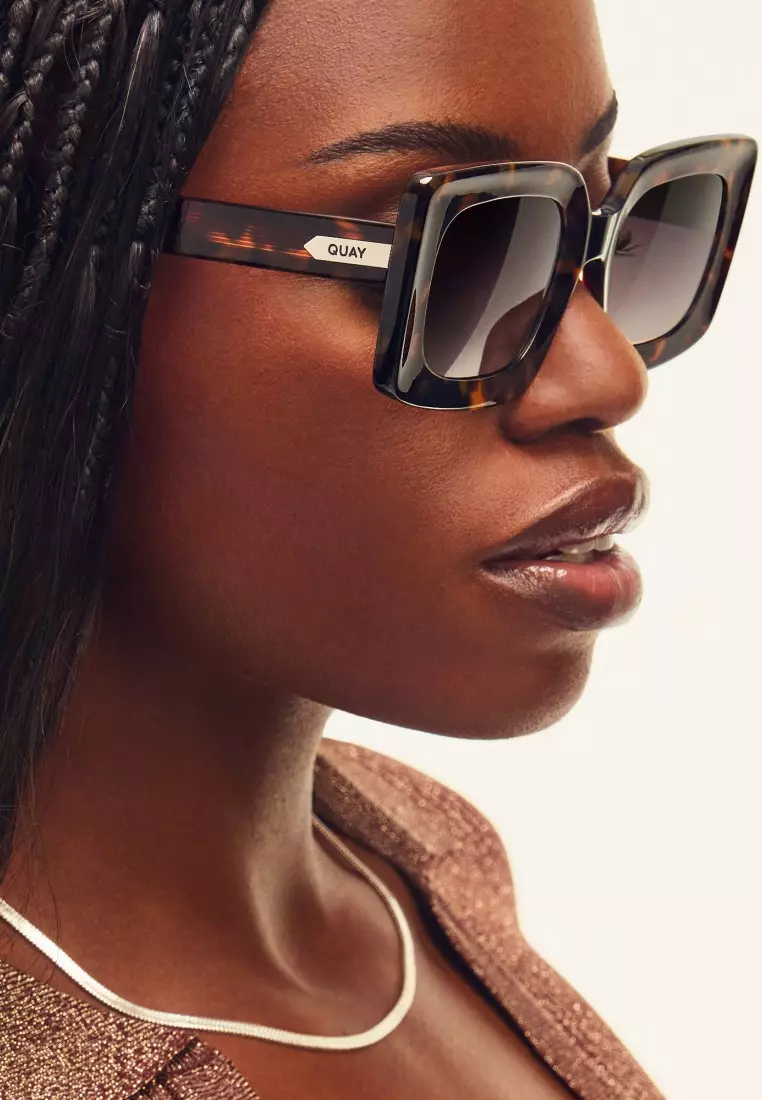 QUAY Talk Show Sunglasses - Neutral Tort/Smoke Taupe