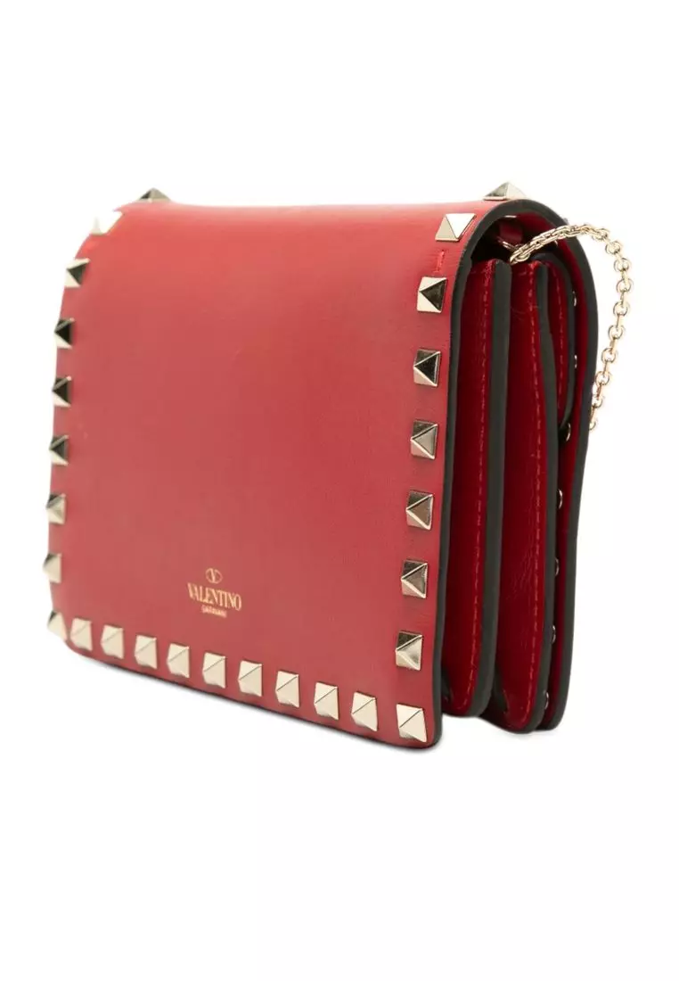 Pre-Loved Valentino Leather Rockstud Chain Pouch