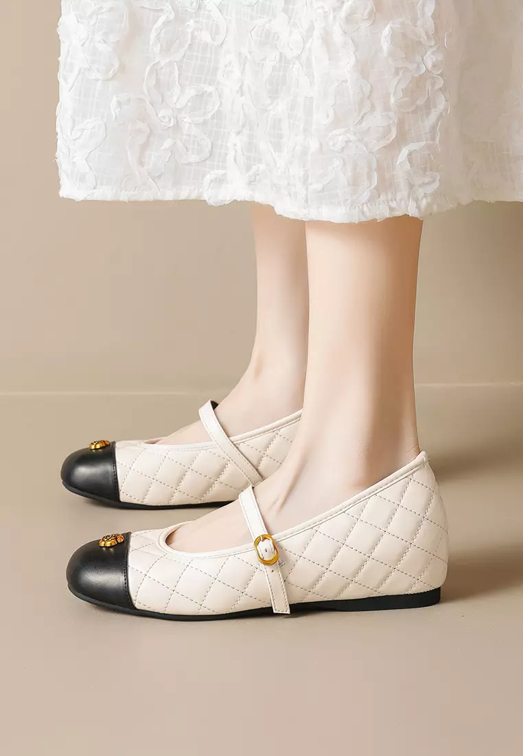 Camellia Quilted Mary Jane Shoes WW350-2